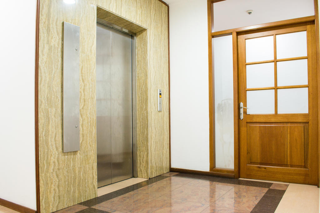 Newton Residence Jakarta Exterior photo